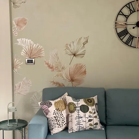 Affittasi Bilocale Bry Apartamento *