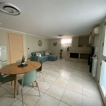 Apartamento Affittasi Bilocale Bry